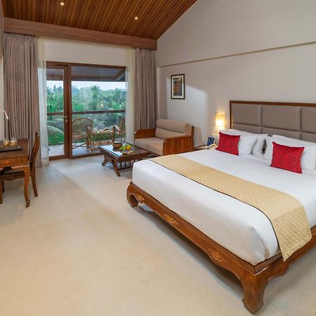 อุทัย สวีท - เดอะ การ์เดน โฮเต็ล Hotel Thiruvananthapuram ภายนอก รูปภาพ